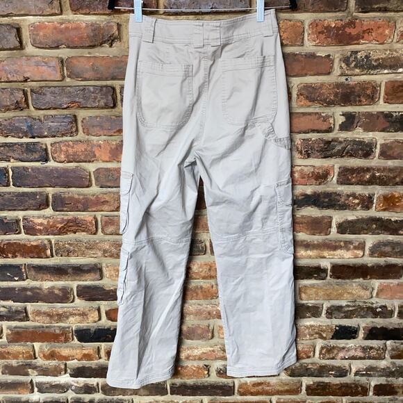 Abercrombie & Fitch Cream Relaxed Fit Wide Leg Cargo Pants Women's Size 4 27 - Picture 6 of 9